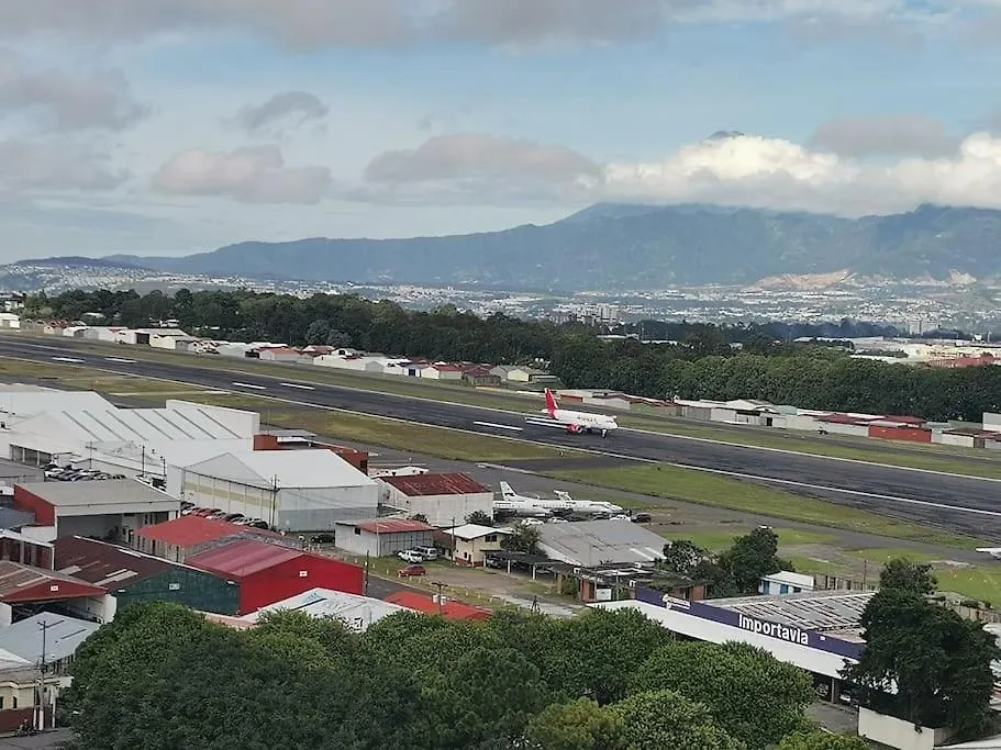 Apartamento Cerca Del Aeropuerto